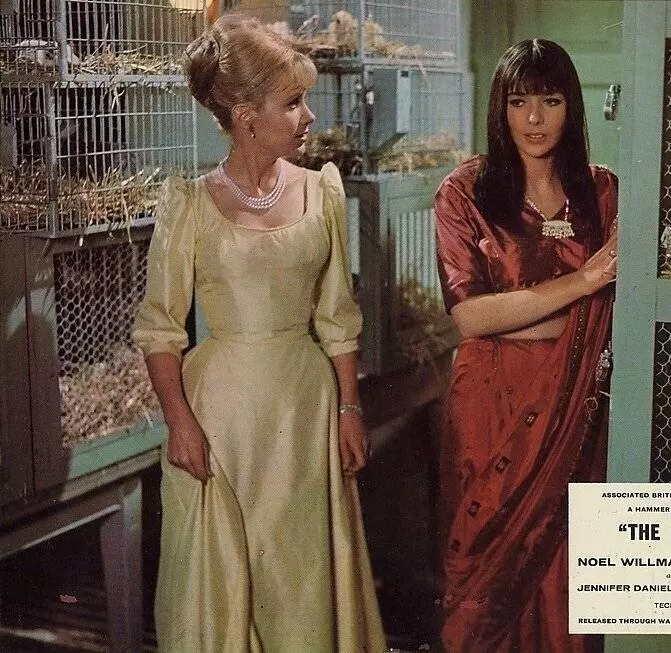 Кадр из Рептилия (1966) Кадр из Рептилия (1966)