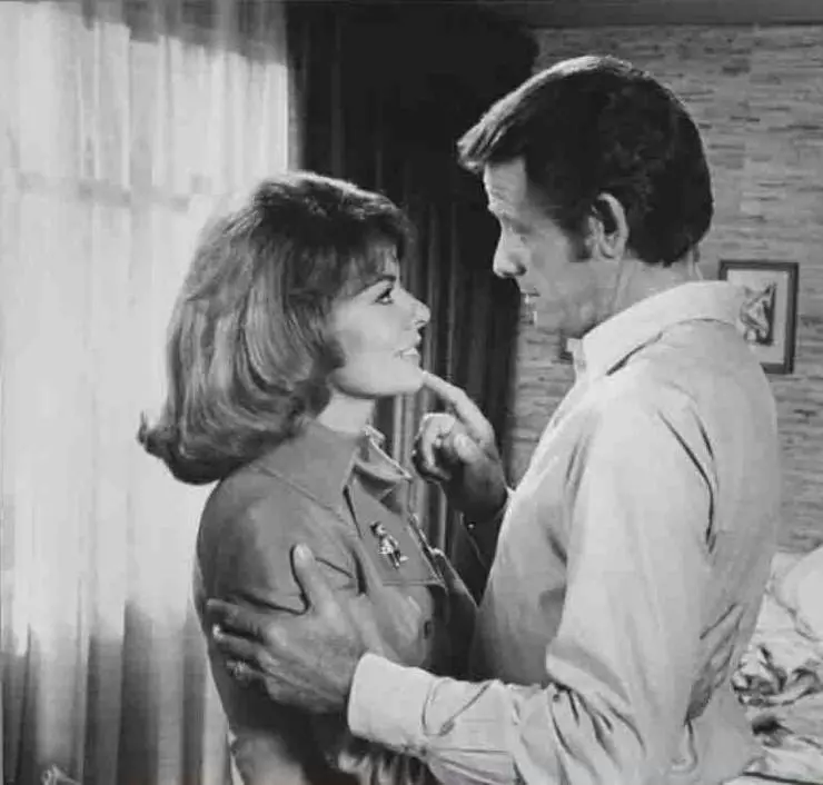 Кадр из Бег Мидаса (1969) Кадр из Бег Мидаса (1969)