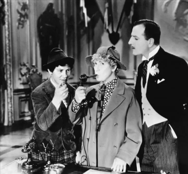 Кадр из Утиный суп (1933) Кадр из Утиный суп (1933)