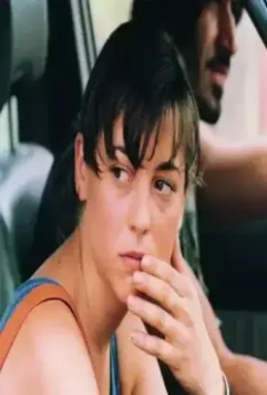 Кадр из Хроники (2004) Кадр из Хроники (2004)