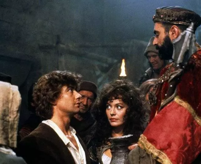 Кадр из Горбун из Нотр-Дама (1982) Кадр из Горбун из Нотр-Дама (1982)