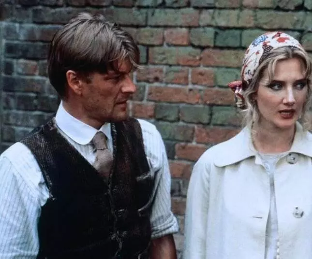 Кадр из Любовник леди Чаттерлей (1993) Кадр из Любовник леди Чаттерлей (1993)