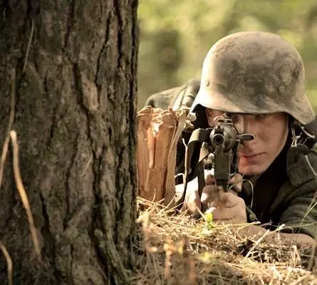 Кадр из 1941 (2009) Кадр из 1941 (2009)