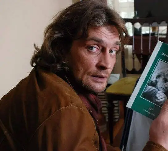 Кадр из Любовь без правил (2010) Кадр из Любовь без правил (2010)