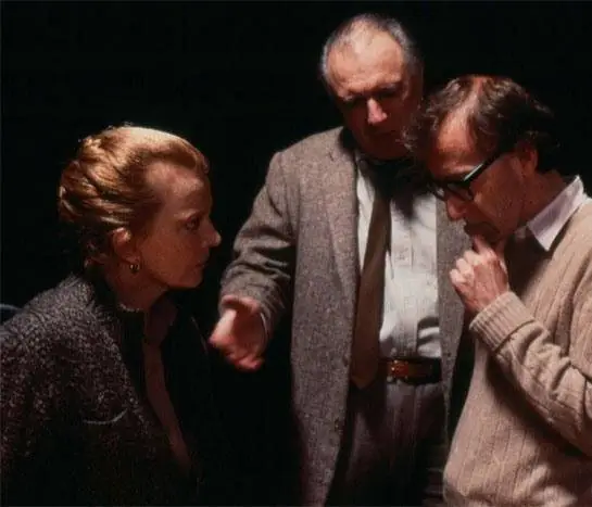 Кадр из Другая женщина (1988) Кадр из Другая женщина (1988)