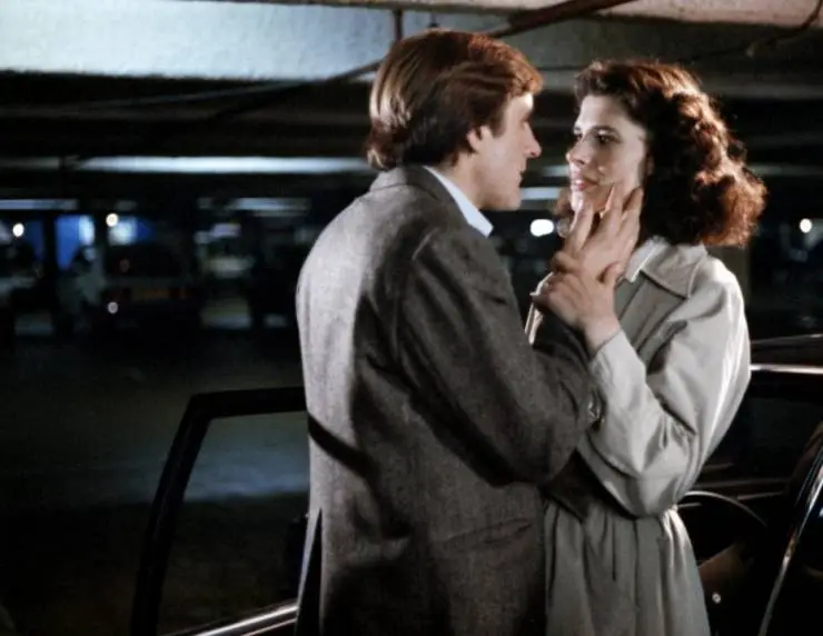 Кадр из Соседка (1981) Кадр из Соседка (1981)