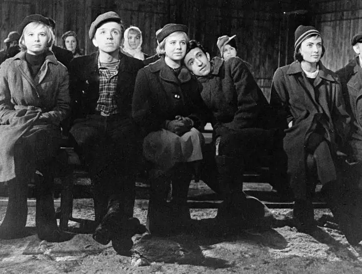Кадр из До свидания, мальчики (1964) Кадр из До свидания, мальчики (1964)