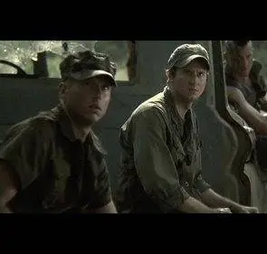 Кадр из Мертвая земля (2009) Кадр из Мертвая земля (2009)