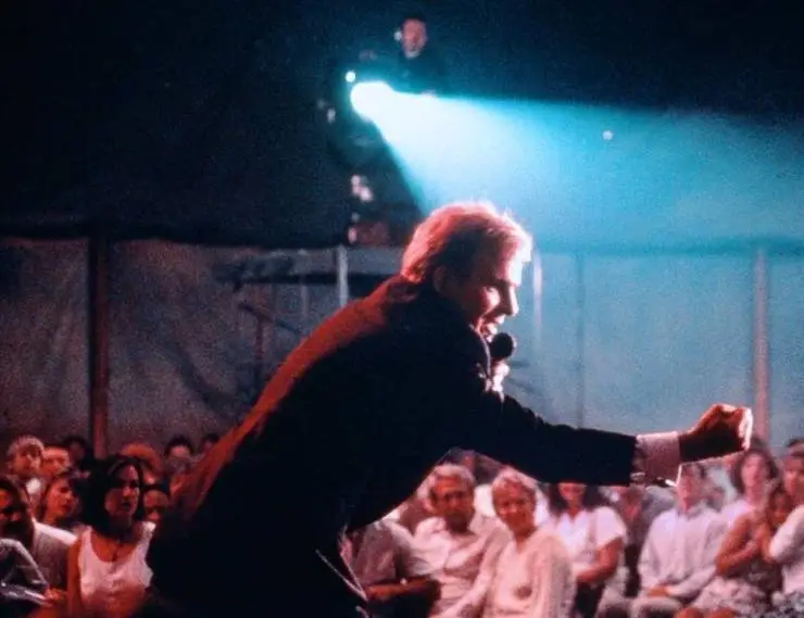 Кадр из Сила веры (1992) Кадр из Сила веры (1992)