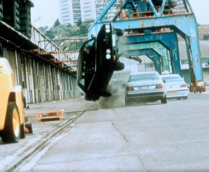 Кадр из Такси (1998) Кадр из Такси (1998)