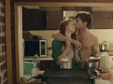 Кадр из Медовый месяц (2013) Кадр из Медовый месяц (2013)
