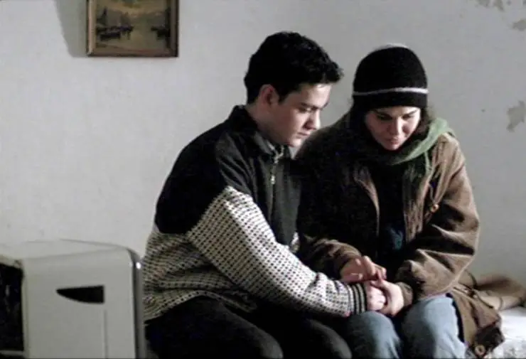 Кадр из Падение Ангела (2004) Кадр из Падение Ангела (2004)
