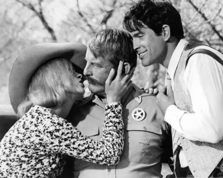 Кадр из Бонни и Клайд (1967) Кадр из Бонни и Клайд (1967)
