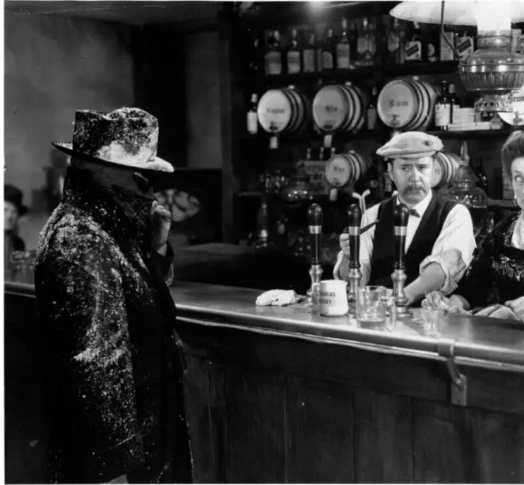 Кадр из Человек-невидимка (1933) Кадр из Человек-невидимка (1933)