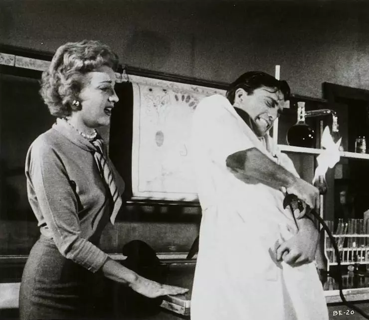 Кадр из Пожиратели мозгов (1958) Кадр из Пожиратели мозгов (1958)