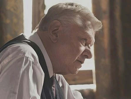Кадр из В семье (2011) Кадр из В семье (2011)
