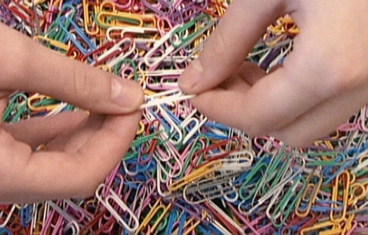 Кадр из Скрепки (2004) Кадр из Скрепки (2004)