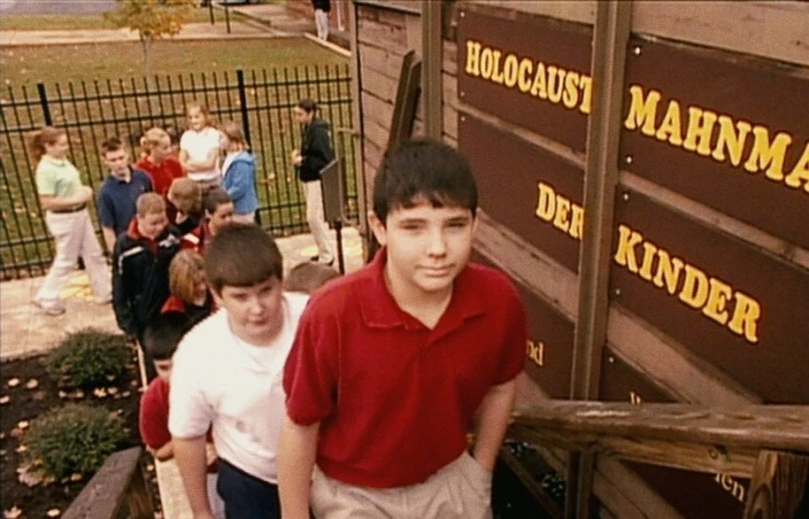 Кадр из Скрепки (2004) Кадр из Скрепки (2004)