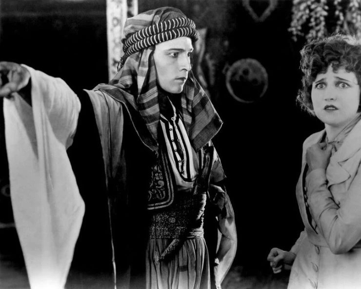 Кадр из Шейх (1921) Кадр из Шейх (1921)