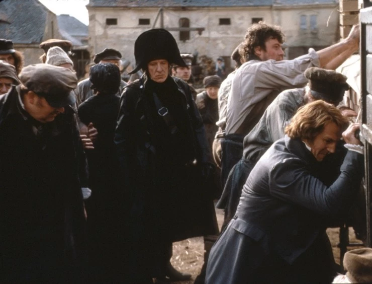 Кадр из Отверженные (1998) Кадр из Отверженные (1998)