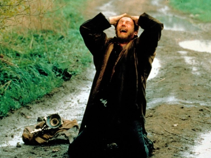 Кадр из Отверженные (1998) Кадр из Отверженные (1998)
