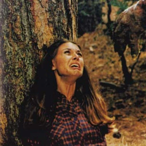 Кадр из Добыча (1983) Кадр из Добыча (1983)