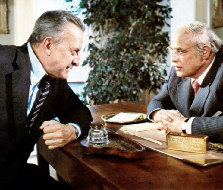 Кадр из Формула (1980) Кадр из Формула (1980)