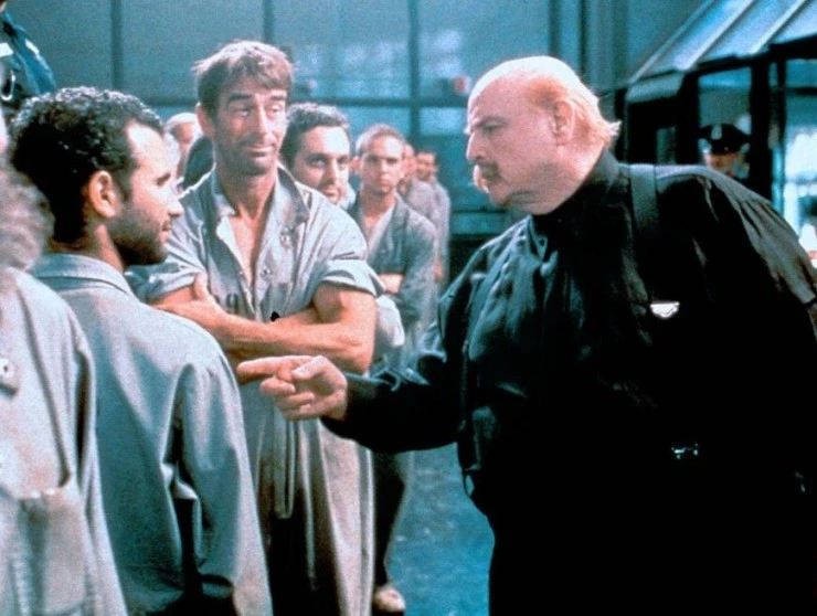Кадр из Легкие деньги (1998) Кадр из Легкие деньги (1998)