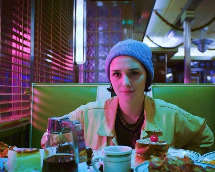 Кадр из Лайкни меня (2019) Кадр из Лайкни меня (2019)