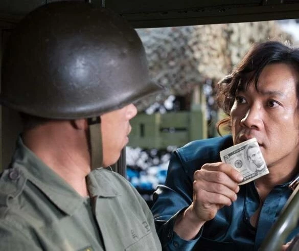 Кадр из Санни (2008) Кадр из Санни (2008)