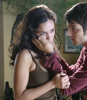 Кадр из Знает только Бог (2006) Кадр из Знает только Бог (2006)