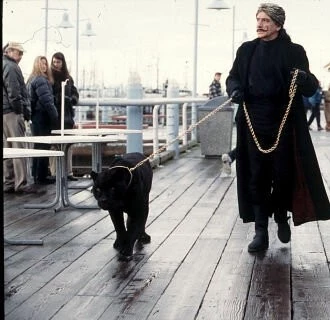 Кадр из Дом с привидениями (2001) Кадр из Дом с привидениями (2001)
