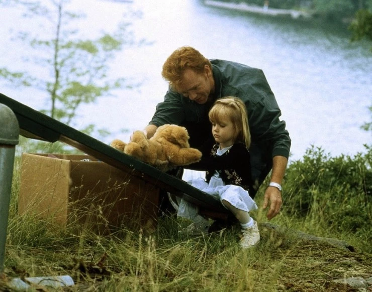 Кадр из Поцелуй смерти (1994) Кадр из Поцелуй смерти (1994)