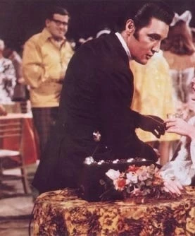 Кадр из Немного жизни, немного любви (1968) Кадр из Немного жизни, немного любви (1968)