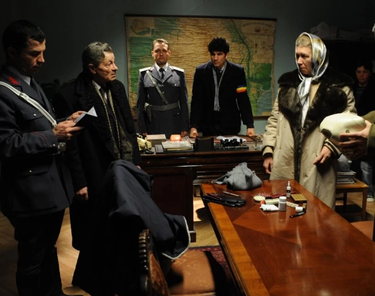 Кадр из Три дня до Рождества (2012) Кадр из Три дня до Рождества (2012)