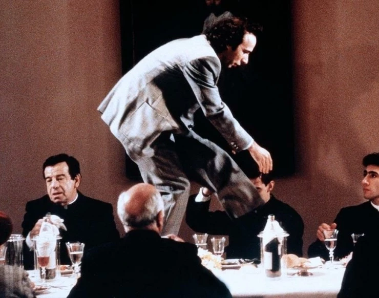 Кадр из Чертенок (1988) Кадр из Чертенок (1988)