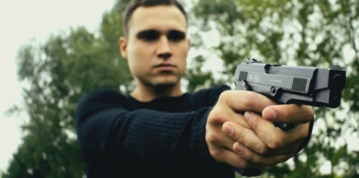 Кадр из Близкий (2020) Кадр из Близкий (2020)