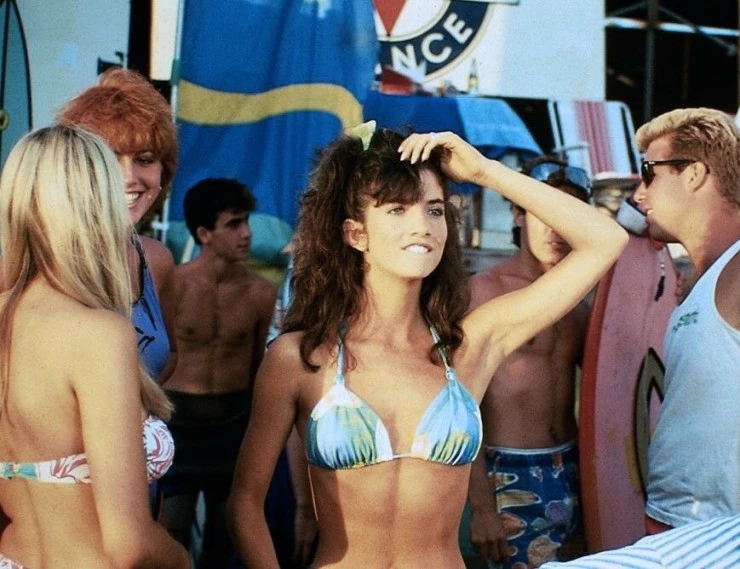 Кадр из Под настилом (1989) Кадр из Под настилом (1989)