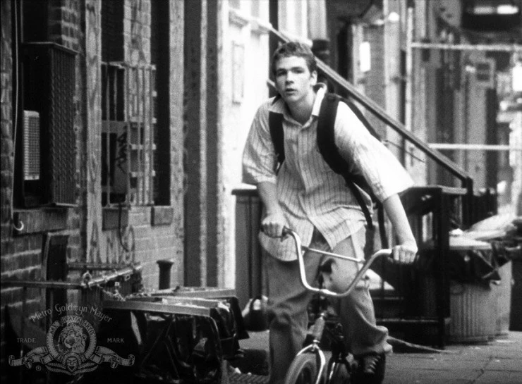 Кадр из Сумасшедшие улицы (1997) Кадр из Сумасшедшие улицы (1997)
