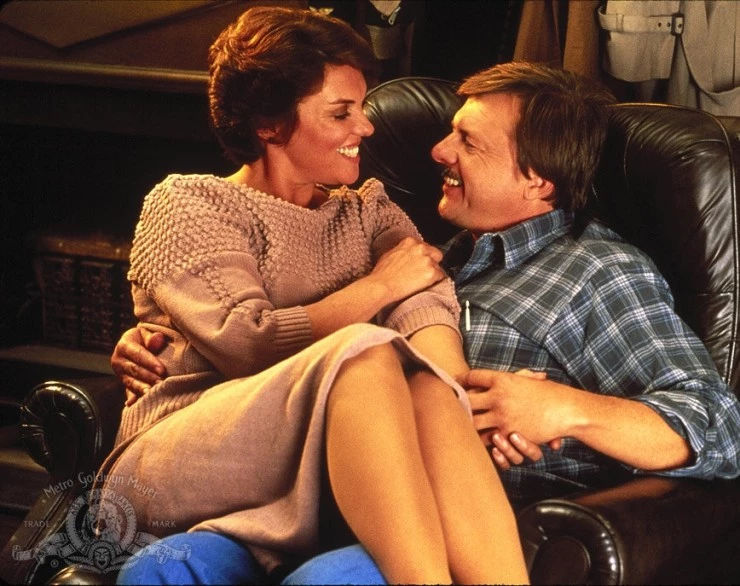 Кадр из Кегни и Лейси (1981) Кадр из Кегни и Лейси (1981)