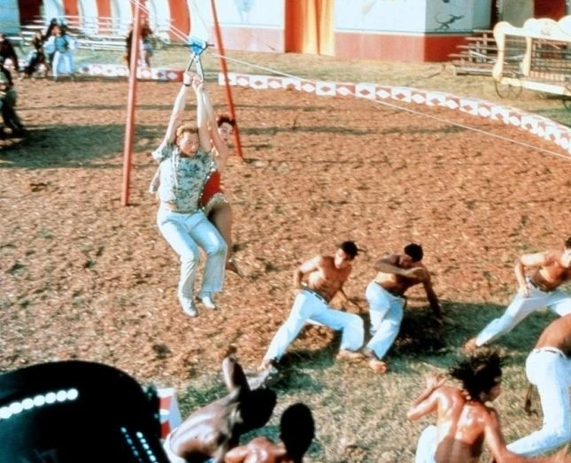 Кадр из Бренда Старр (1989) Кадр из Бренда Старр (1989)