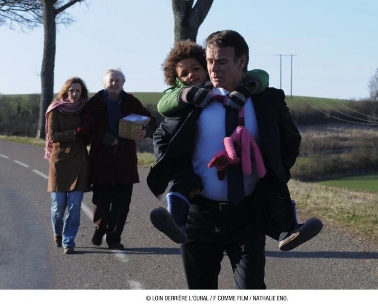 Кадр из 10 золотых дней (2012) Кадр из 10 золотых дней (2012)
