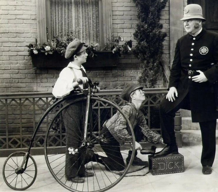 Кадр из Юный лорд Фаунтлерой (1936) Кадр из Юный лорд Фаунтлерой (1936)