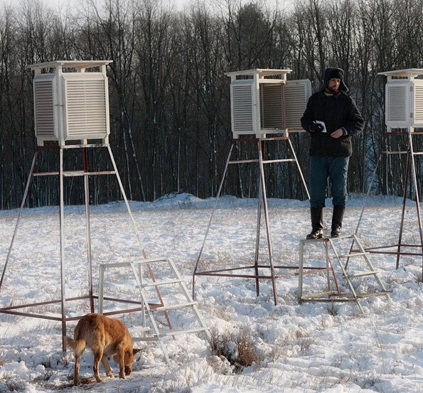 Кадр из Тот, кто рядом (2009) Кадр из Тот, кто рядом (2009)