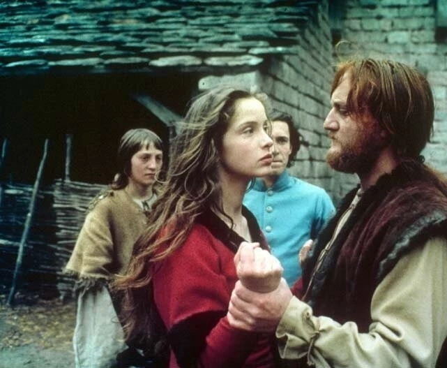 Кадр из Страсти по Беатрис (1987) Кадр из Страсти по Беатрис (1987)