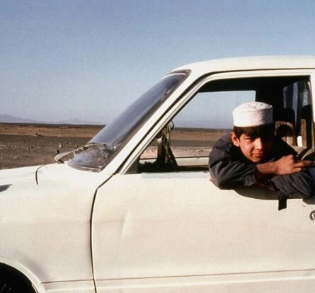 Кадр из В этом мире (2002) Кадр из В этом мире (2002)