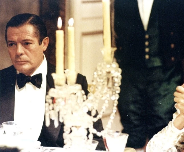 Кадр из Шкура (1981) Кадр из Шкура (1981)