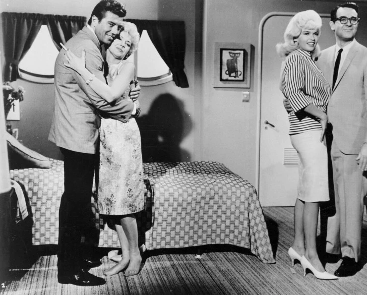 Кадр из Обещания! Обещания! (1963) Кадр из Обещания! Обещания! (1963)