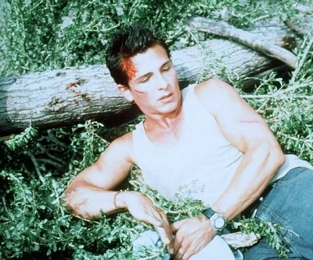 Кадр из Крокодил (2000) Кадр из Крокодил (2000)