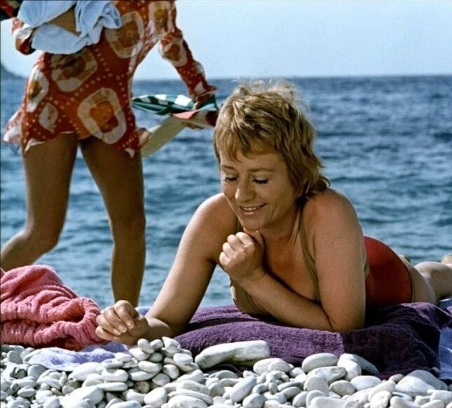 Кадр из Старая дева (1971) Кадр из Старая дева (1971)